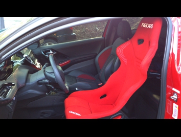 RECARO�i���J���V�[�g�j�@�v�W���[�ipeugeot�j�@208GTI��RECARO�i���J���j�@RS-GS�@�J���C���b�h�@����