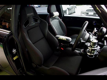 RECARO�i���J���V�[�g�j�@BMW�@MINI�@R55��RECARO�i���J���j�@SR-7�@Lassic �@BK/RED�@����
