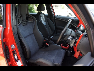 RECARO�i���J���V�[�g�j�@BMW�@MINI�@�N���X�I�[�o�[�@ZA16��RECARO�i���J���j�@�X�|�[�c�X�^�[�@����
