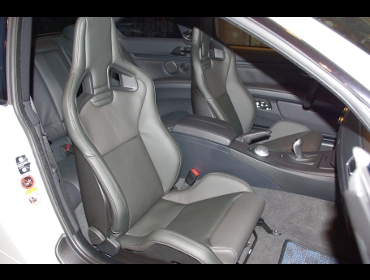 RECARO�i���J���V�[�g�j�@BMW�@M3�@E92��RECARO�i���J���j�@�X�|�[�c�X�^�[�@LL100H�@�~2�r�@����