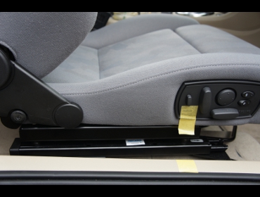RECARO�i���J���V�[�g�j�@VW�i�t�H���N�X���[�Q���j�@�r�[�g����RECARO�i���J���j�@�I���\�y�hAN220HV�@�O���[�@�~2�r�@����