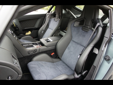 RECARO�i���J���V�[�g�j�@�A�X�g���}�[�`���@N430��RECARO�i���J���j�@�X�|�[�c�X�^�[CL100H�i�J�[�{���o�b�N�V�F���d�l�j�@�~2�r�@����