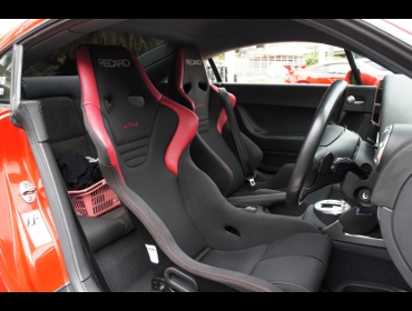 RECARO�i���J���V�[�g�j�@Audi�@TT�@8N�Ƀ��J���@����RS-G �X�[�p�[�V���^���N�@NU�@���@����SR-6 �X�[�p�[�V���^���N�@NU�@����