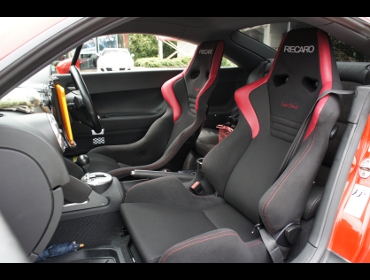 RECARO�i���J���V�[�g�j�@Audi�@TT�@8N�Ƀ��J���@����RS-G �X�[�p�[�V���^���N�@NU�@���@����SR-6 �X�[�p�[�V���^���N�@NU�@����