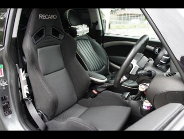 RECARO�i���J���V�[�g�j�@BMW�@MINI�@R56�Ƀ��J���@SR-7 SK100�@BK/SIL�@����