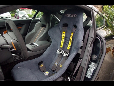 RECARO�i���J���V�[�g�j�@�A�X�g���}�[�`���iAston Martin�j�@���@���e�[�WS�Ƀ��J���@TS-G �A���J���^�[���@����