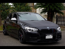 RECARO�i���J���V�[�g�j�@BMW�@116i�Ƀ��J���@����SR-6 �X�[�p�[�V���^���NNU�@����