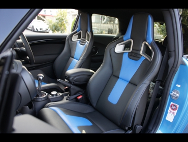 RECARO�i���J���V�[�g�j�@BMW�@MINI�@F56�@JCW�Ƀ��J���@�X�|�[�c�X�^�[���~�e�b�h�G�f�B�V����2�@�i�I�v�V�����d�l�j�@���@�N���X�X�|�[�c�X�^�[���~�e�b�h�G�f�B�V����2�@�i�I�v�V�����d�l�j�@����