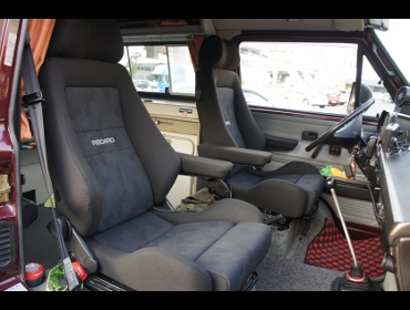 RECARO�i���J���V�[�g�j�@VW�@���@�i�S���@���n���h���Ԃ�RECARO�i���J���j�@�G���S���hLD�@�A�[�����X�g�t���~2�r�@����