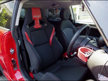 RECARO�i���J���V�[�g�j�@BMW�@MINI�@�n�b�`�o�b�N�@R56�N�[�p�[S��SR-7 Lassic RED/RED�@����
