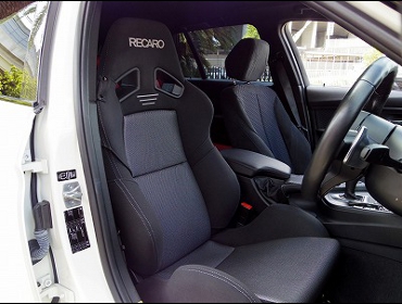 RECARO�i���J���V�[�g�j�@BMW�@F31�@320d�@�c�[�����O�Ƀ��J���@SR-7�@GK100�@BK/SIL�@����