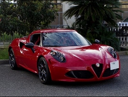 RECARO�i���J���V�[�g�j�@�A���t�@�����I�iAlfaromeo�j�Ƀ��J���@�X�|�[�c�X�^�[LL100H���U�[SE�@���b�h�@�J�[�{���o�b�N�V�F���@�~2�r�@����