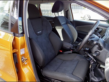 RECARO�i���J���V�[�g�j�@VW�i�t�H���N�X���[�Q���j�@�N���X�|���@6R�Ƀ��J���@�X�^�C��DC�@����