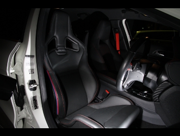 RECARO�i���J���V�[�g�j�@BENZ�@W176�@A45�@AMG�Ƀ��J���@�X�|�[�c�X�^�[LL100H���U�[SE�@BK���U�[�@����