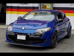 RECARO�i���J���V�[�g�j�@Renault�i���m�[�j�@���K�[�k�@DZF4R�Ƀ��J���@�X�|�[�c�X�^�[LL100H���U�[SE�@WH���U�[/BL�X�e�b�`�iBL/RED���C���j�@����