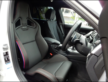 BMW�@320d �c�[�����O�iM�X�|�[�c�j�@F31��RECARO�i���J���j�X�|�[�c�X�^�[�@LL100H���U�[SE�@BK���U�[�@RED�X�e�b�`�iRED/BL���C���j�@����