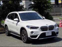 BMW�@X1��RECARO�i���J���jSR-7F�@Lassic�@�����U�[�@����