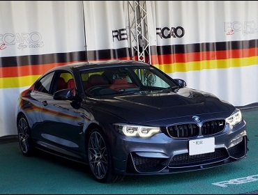 BMW�@M4�@�Ɂ@RECARO�i���J���j�V�[�g����