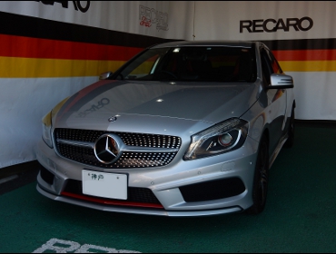 Mercedes Benz�i�����Z�f�X�x���c�j�@A250�@W176�@�Ɂ@RECARO�i���J���j�V�[�g����