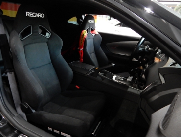 RECARO�i���J���V�[�g�j�@�V�{���[�@�J�}���@V8�@�Ɂ@���J���@SR-7�@KK100�@BK�@���@SR-7F�@KK100�@BK�@����