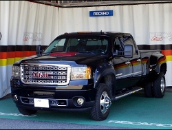 GMC�@�V�G���@�Ɂ@RECARO�i���J���j�@�X�^�C��DC�@���@�X�|�[�cJC�@BK���U�[�@����