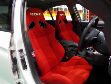 BMW�@F30�@�Ɂ@RECARO�i���J���j�V�[�g�@SR-7�@KK100�@RED�@�V�[�g�q�[�^�[�t���@���@SR-7F KK100�@RED�@����