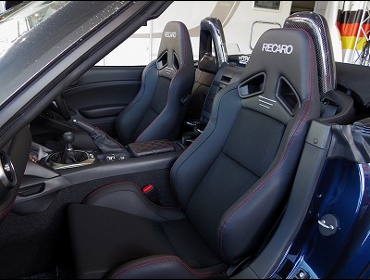 RECARO�i���J���V�[�g�j�@ABARTH�@124�X�p�C�_�[�@�Ɂ@RECARO�i���J���j�@SR-7�@Lassic�@BK�@�V�[�g�q�[�^�[�t���@�~2�r�@�V�[�g�o�b�N�o�[�J�[�{���J�o�[�@����