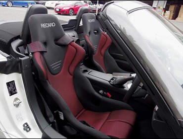 ABARTH�@124�X�p�C�_�[�@�Ɂ@RECARO�i���J���j�@RS-G�@GK�@BK/RED�@�~2�r�@����