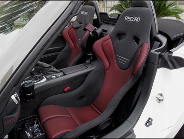 ABARTH�@124�X�p�C�_�[�@�Ɂ@RECARO�i���J���j�@RS-G�@GK�@BK/RED�@�~2�r�@����