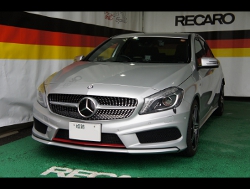 Mercedes Benz�@�x���cA250SPORT�@�Ɂ@RECARO�i���J���j�@�X�|-�c�X�^�[LL100H���U�[SE�@BK���U�[/RED�X�e�b�`�@����