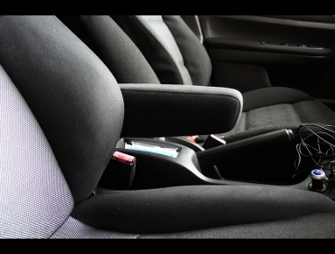 RECARO�i���J���V�[�g�j�@PEUGEOT�@307SW�i2003�N�j�@�Ɂ@���J���@SR-7F�@GK100�@BK/SIL�@�A�[�����X�g�t���@����