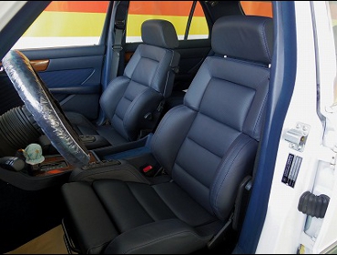 RECARO�i���J���V�[�g�j�@Mercedes Benz�i�����Z�f�X�x���c�j�@300SE�@W126�@�Ɂ@���J���@C�N���V�b�N�i���ւ��j�@����