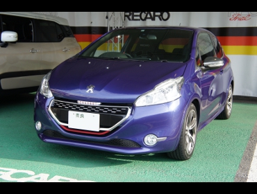 �v�W���[208�@MT�ԁ@�E�n���h���@�Ɂ@RECARO�i���J���j�@SR-7F�@GK100�@BK/RED�@����