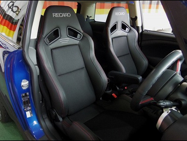 RECARO�i���J���V�[�g�j�@BMW�@MINI�@R56�@�Ɂ@RECARO�i���J���j�@SR-7F�@Lassic�@BK�@�V�[�g�q�[�^�[�t���@�A�[�����X�g�t���@�~2�r�@����