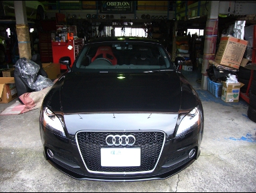AUDI�@TT�@8J�@�Ɂ@RECARO�i���J���j�@SR-7�@Lassic RED�@���@SR-7F�@GK100�@BK/BK�@����