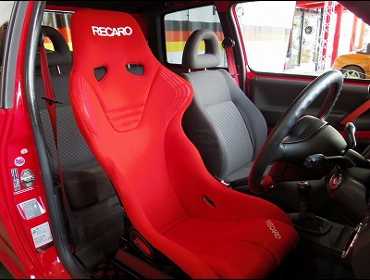VW�i�t�H���N�X���[�Q���j�@���|GTI�i2005�N�j�@�Ɂ@RECARO�i���J���j�@RS-GS�@RED�@����