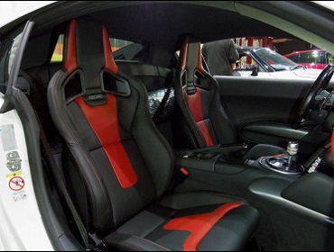 Audi�@R8�@42BYHF�i2008�N12���j�@�Ɂ@RECARO�i���J���j�@�X�|�[�c�X�^�[�@���~�e�b�h�G�f�B�V�����@RED�@���@�N���X�X�|�[�c�X�^�[�@���~�e�b�h�G�f�B�V�����@RED�@����