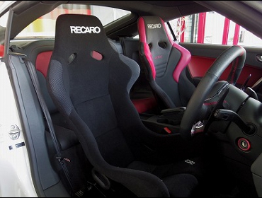 Audi�@TT�@8J�i2011�N�j�@�Ɂ@RECARO�i���J���j�@SP-GT�U�@���@RS-G�@����