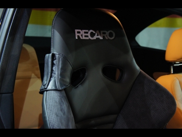 BMW�@135i�@E82�i2011�N�j�@�Ɂ@RECARO�i���J���j�@RS-G�@CL�@�V�[�g�q�[�^�[�t���@����