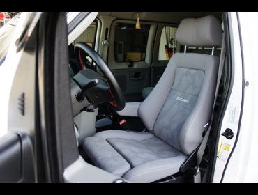 RECARO�i���J���V�[�g�j�@�t�H�[�h�@E150�i2011�N�j�@�Ɂ@RECARO�i���J���j�@�G���S���hMV�@BK�@����