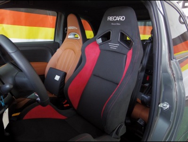 RECARO�i���J���V�[�g�j�@�A�o���g�@595�@�c�[���X��MT���~�e�b�h�i2018�N���j�@�Ɂ@RECARO�i���J���j�@SR-7�@����A�h�o���X�G�f�B�V����2019�@RED�@����