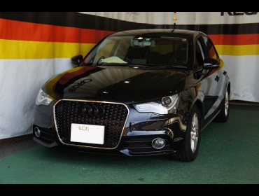 �A�E�f�BA1�@�Ɂ@RECARO�i���J���j�@SR-7 GK100�@BK/BK�@�~���E�@����