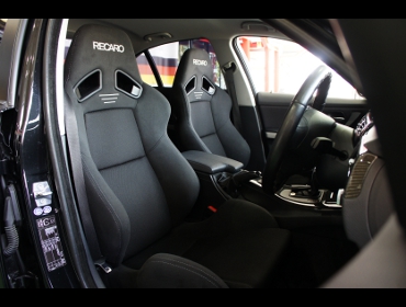BMW�@320i�@E90�i2010�N���j�@�Ɂ@RECARO�i���J���j�@SR-7�@GK100�@BK/BK�@���@SR-7F�@GK100�@BK/BK�@����