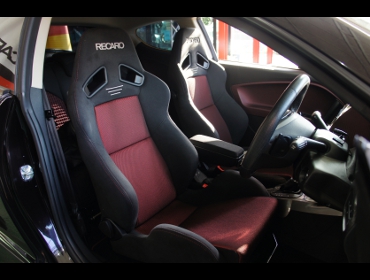 �A���t�@�����I�@�~�g�@955�@�Ɂ@RECARO�i���J���j�@SR-7�@GK100�@BK/RED�@���@SR-7F�@GK00�@BK/RED�@����