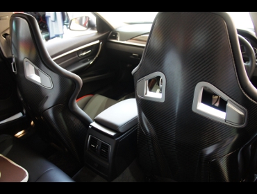 BMW�@340i�@F30�i2017�N�j�@�Ɂ@RECARO�i���J���j�@SP-X�@AVANT�@LL210�@�V�[�g�q�[�^�[�t���@�~���E�@����