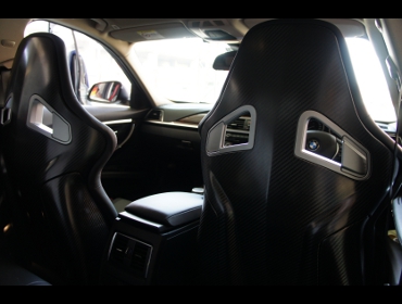 BMW�@340i�@F30�i2017�N�j�@�Ɂ@RECARO�i���J���j�@SP-X�@AVANT�@LL210�@�V�[�g�q�[�^�[�t���@�~���E�@����