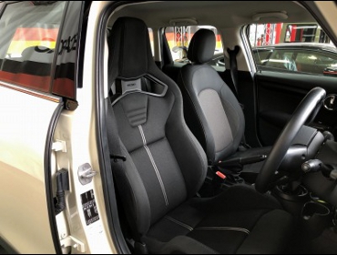 BMW�@�~�j�N�[�p�[�@F55�@�Ɂ@RECARO�i���J���j�@�X�|�[�c�X�^�[�@GK100H�@BK�@����