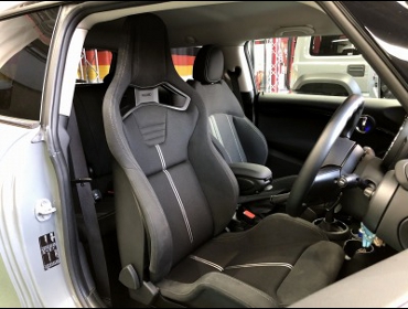 BMW�@�~�j�N�[�p�[S�@F56�i2018�N�j�@�Ɂ@RECARO�i���J���j�@�X�|�[�c�X�^�[�@GK100H�@BK�@����