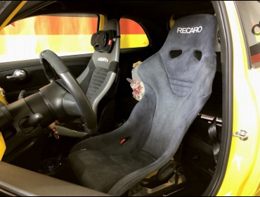 �A�o���g�@595�@�R���y�e�B�c�B�I�[�l�i2018�N�j�@�Ɂ@RECARO�i���J���j�@RS-G�@�A���J���^�[���@����