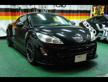 PEUGEOUT�@RCZ�i2010�N�j�@�Ɂ@RECARO�i���J���j�@PRO�@RACER�@RMS�@2600A�@����